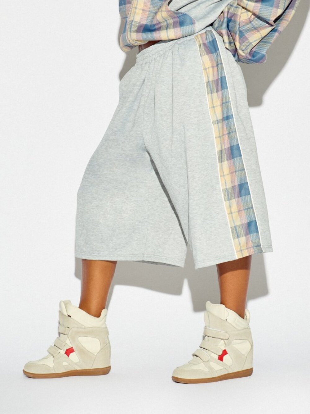 Multicolor Casual Women's Oversized Fleece Bermuda Shorts